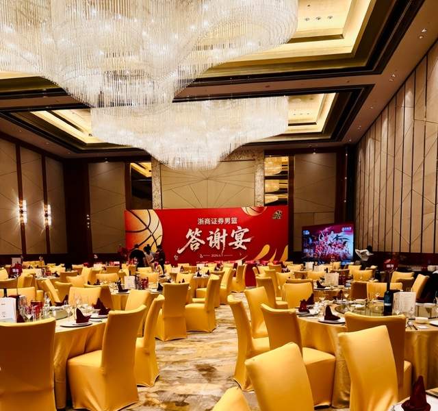 文班亚马再吃一次恶意犯规就禁赛 总决赛仅剩几场？